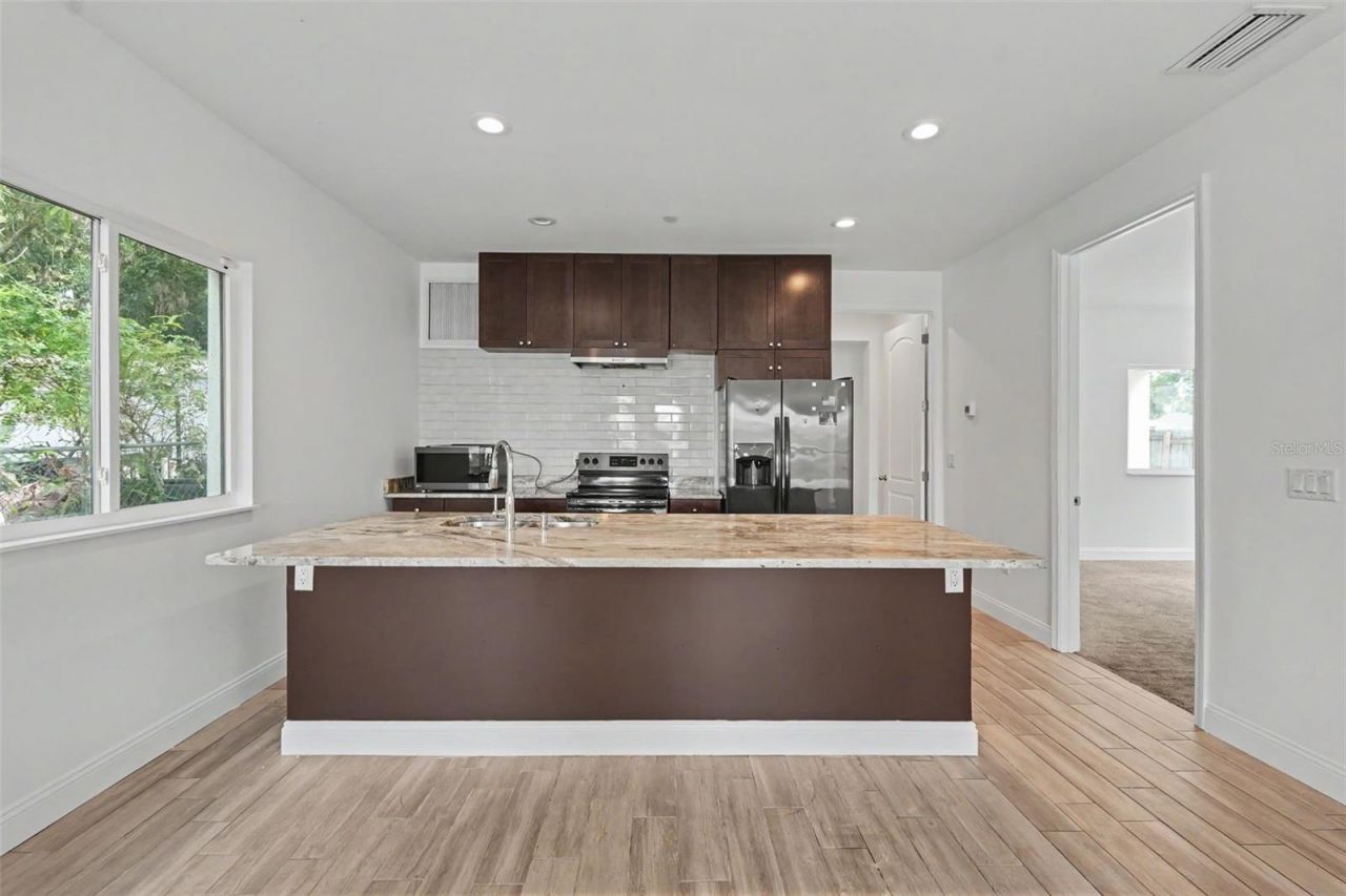 1018 7th Avenue S, Unit R, Saint Petersburg, FL 33705 Photo