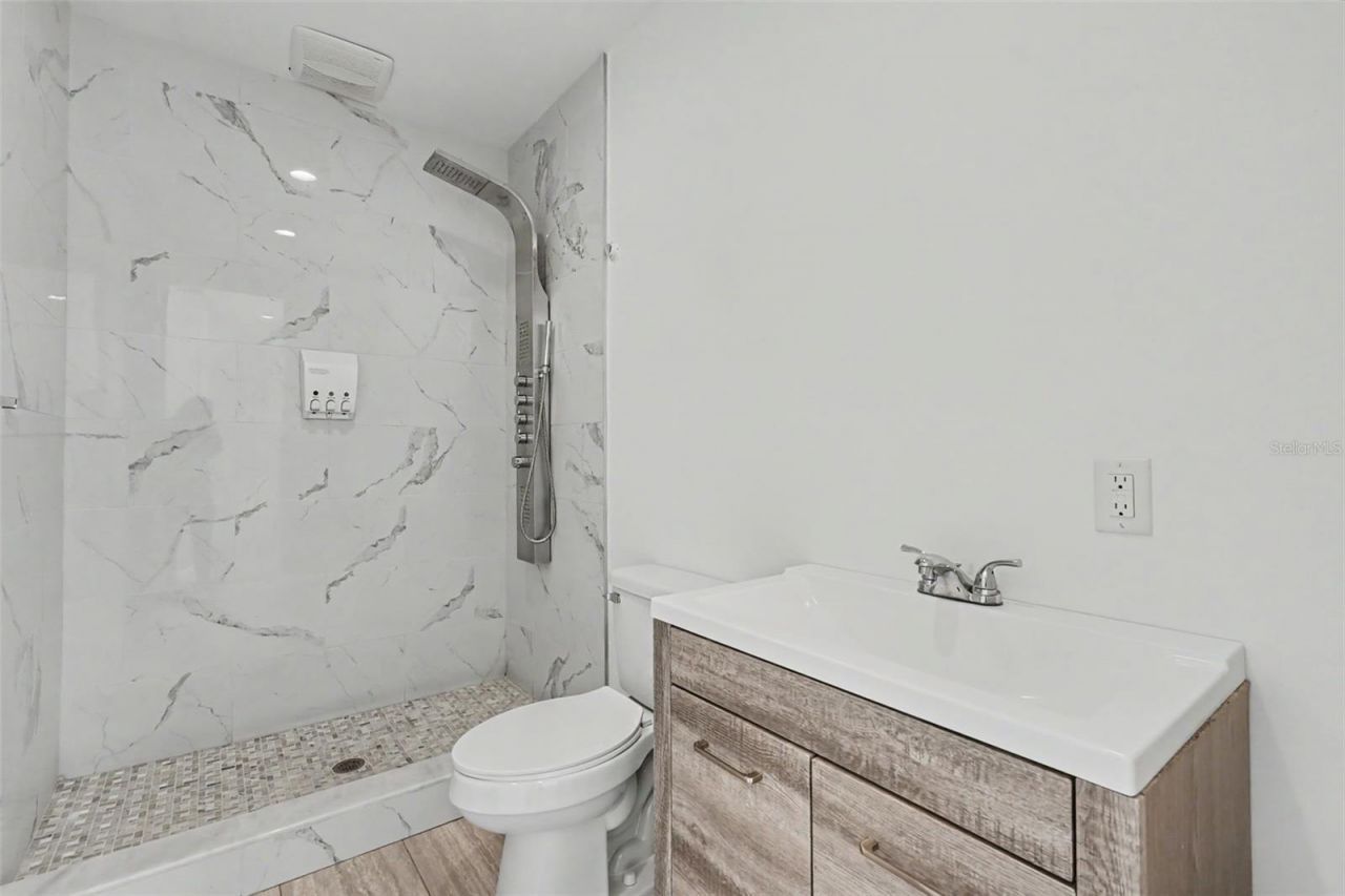 1018 7th Avenue S, Unit R, Saint Petersburg, FL 33705 Photo
