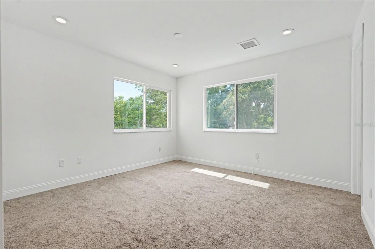 1018 7th Avenue S, Unit R, Saint Petersburg, FL 33705 Photo
