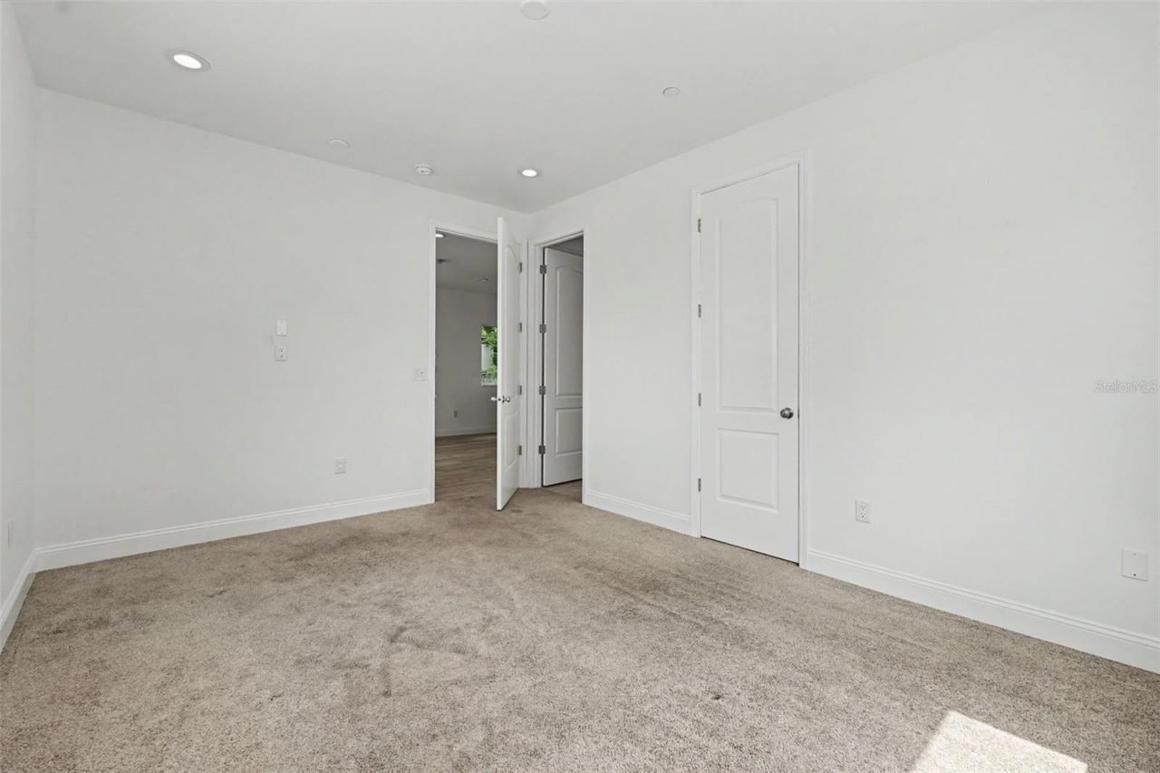 1018 7th Avenue S, Unit R, Saint Petersburg, FL 33705 Photo