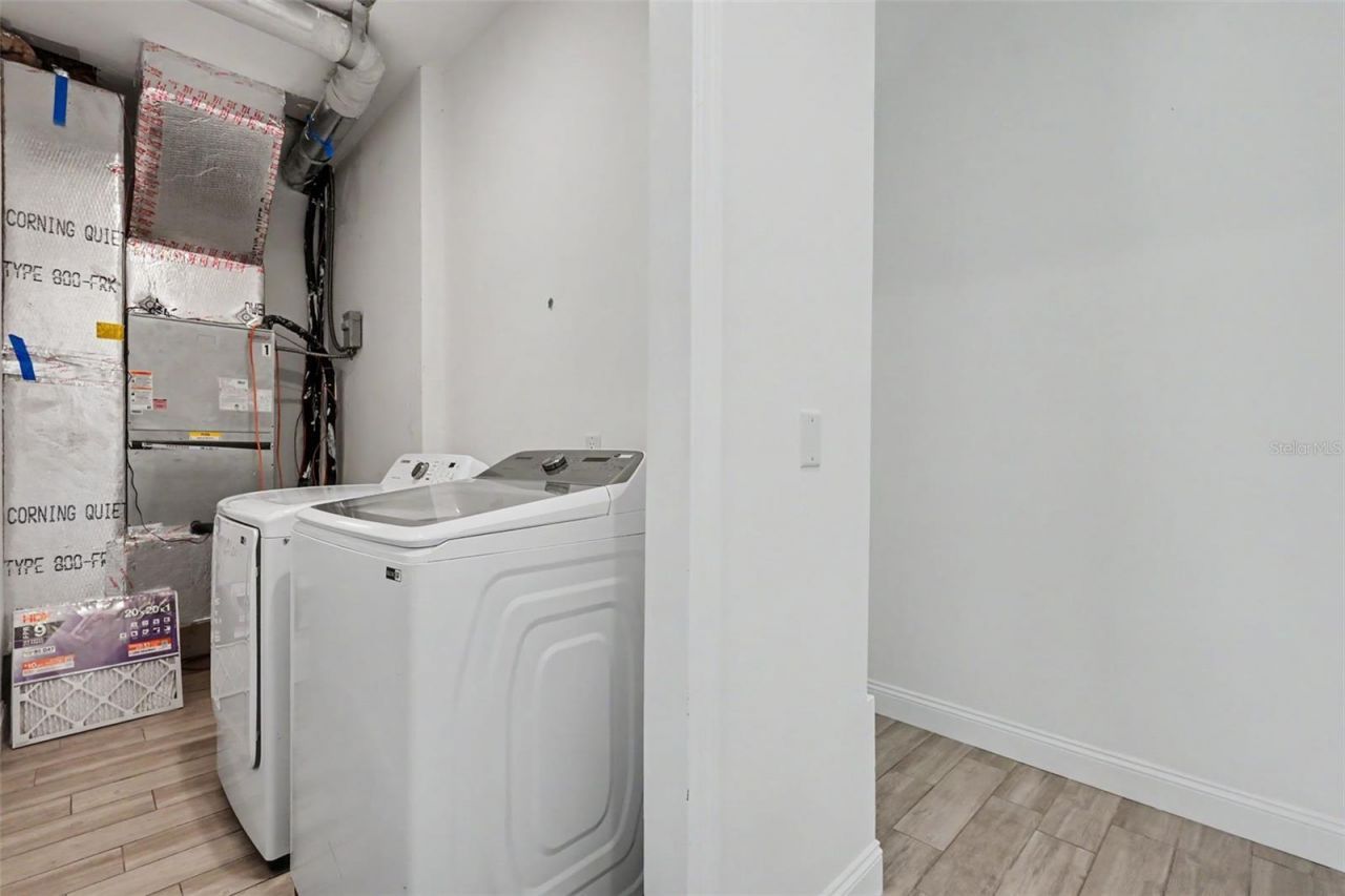 1018 7th Avenue S, Unit R, Saint Petersburg, FL 33705 Photo