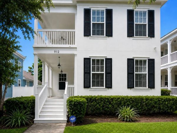 912 WATERSIDE DRIVE , CELEBRATION, FL 34747