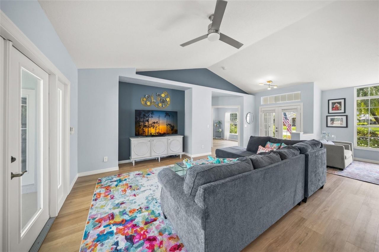 2302 Vintage Street, Sarasota, FL 34240 Photo