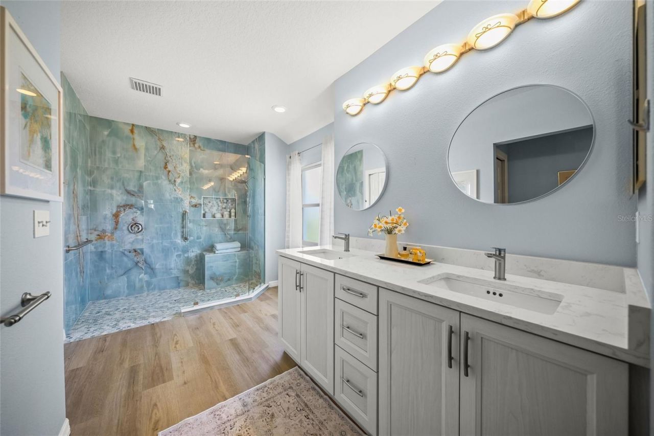 2302 Vintage Street, Sarasota, FL 34240 Photo
