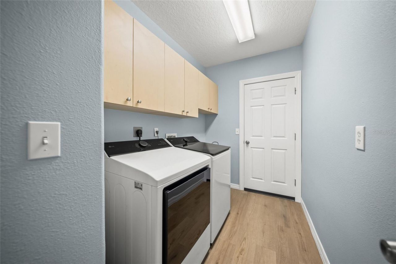 2302 Vintage Street, Sarasota, FL 34240 Photo
