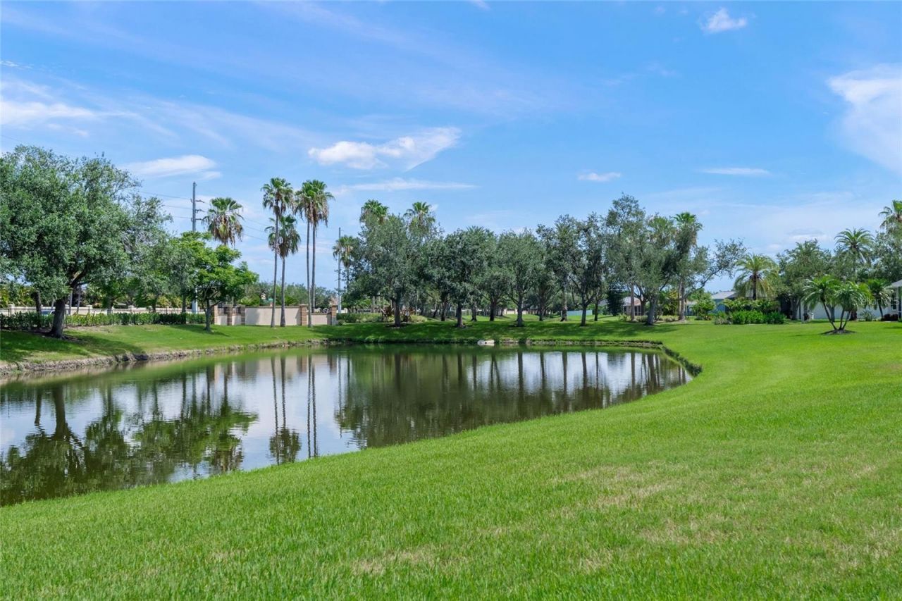 2302 Vintage Street, Sarasota, FL 34240 Photo