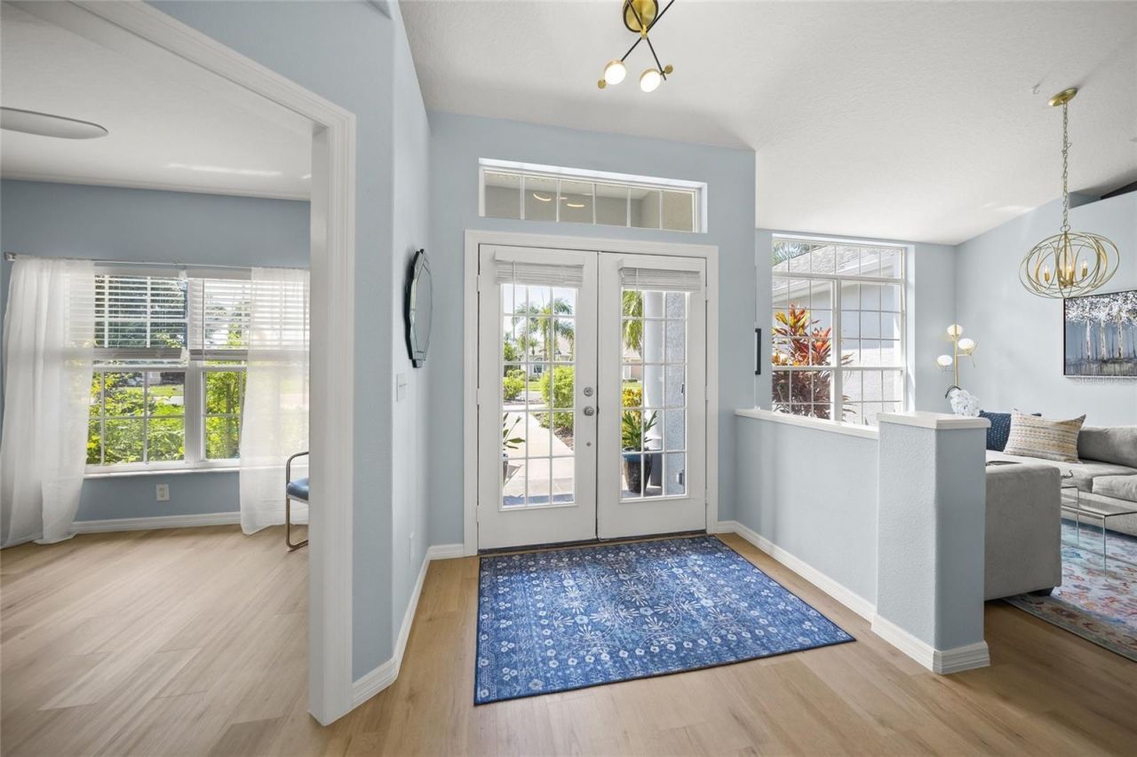 2302 Vintage Street, Sarasota, FL 34240 Photo