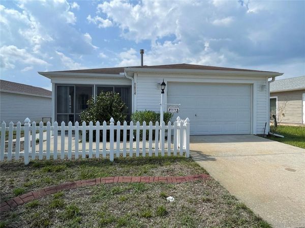 1614 GIBBES WAY , THE VILLAGES, FL 32162