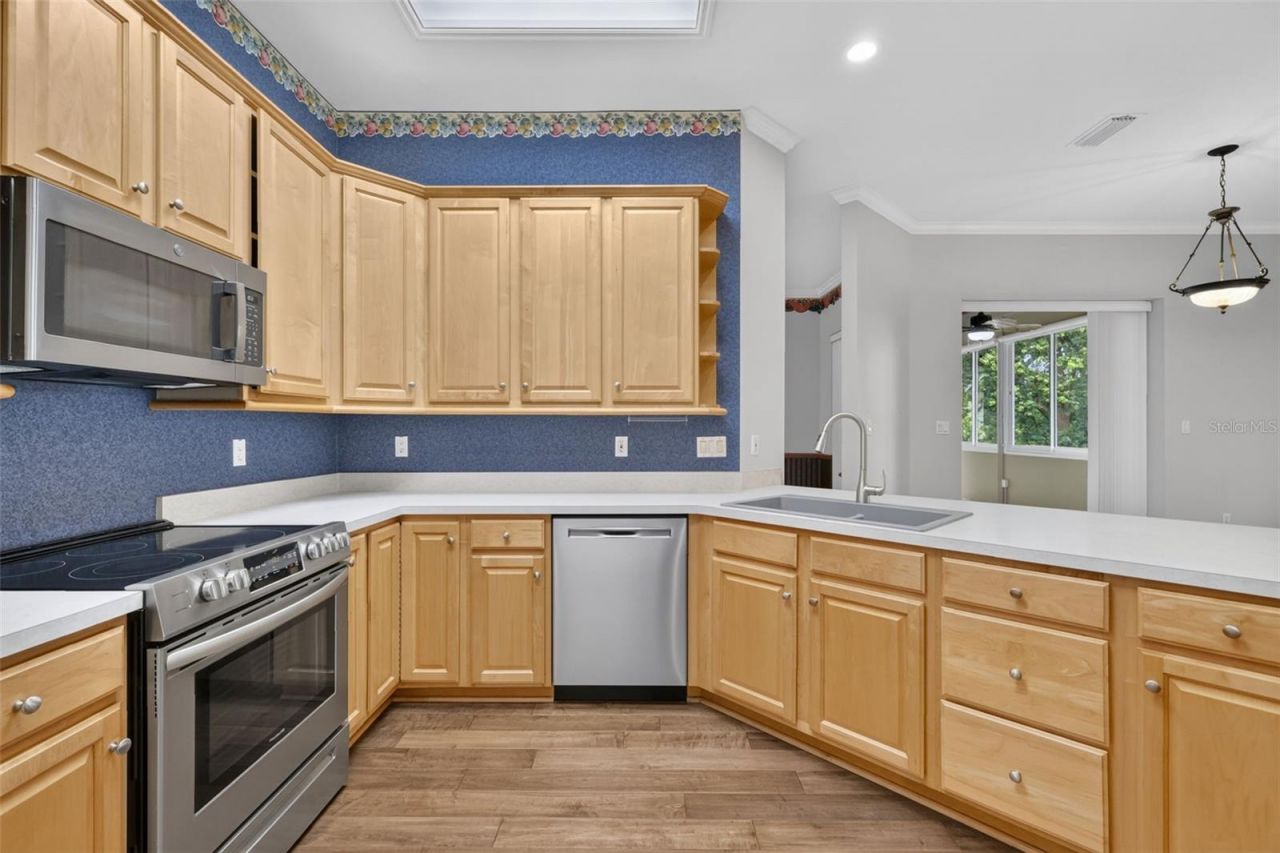 705 Hilltop Court , Mount Dora, FL 32757 Photo