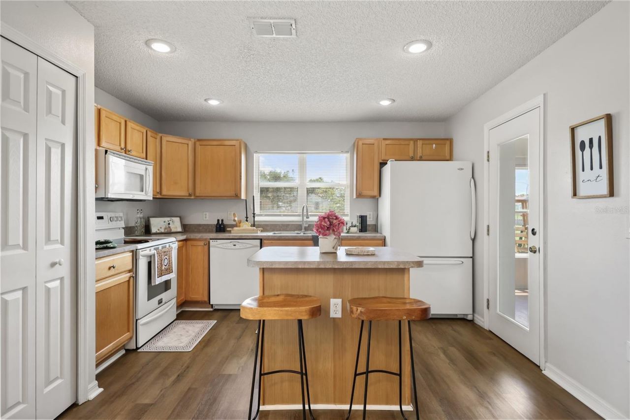 2965 Cool Breeze Circle , Saint Cloud, FL 34769 Photo