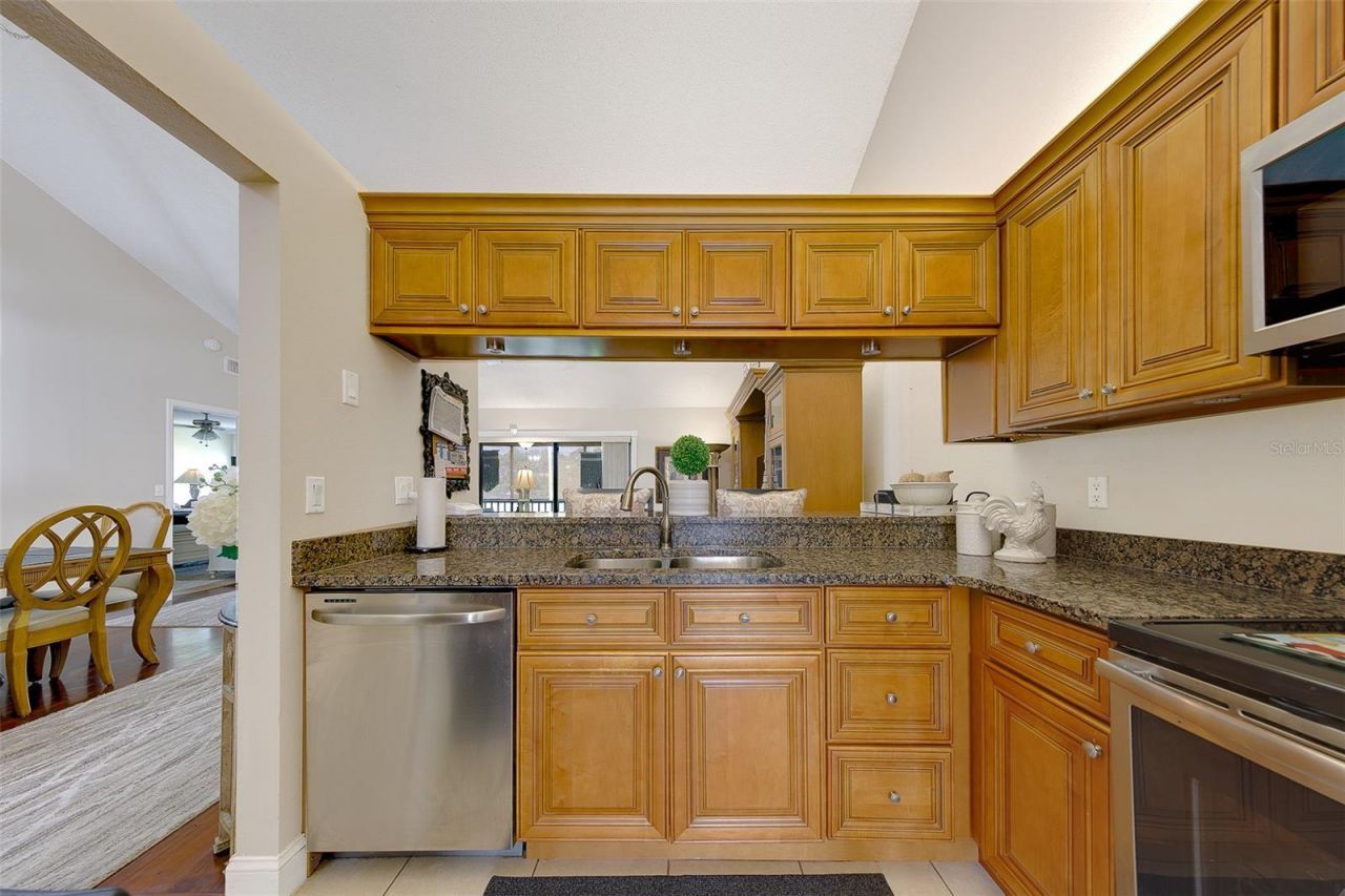 1801 E Lake Road , Unit 20G, Palm Harbor, FL 34685 Photo