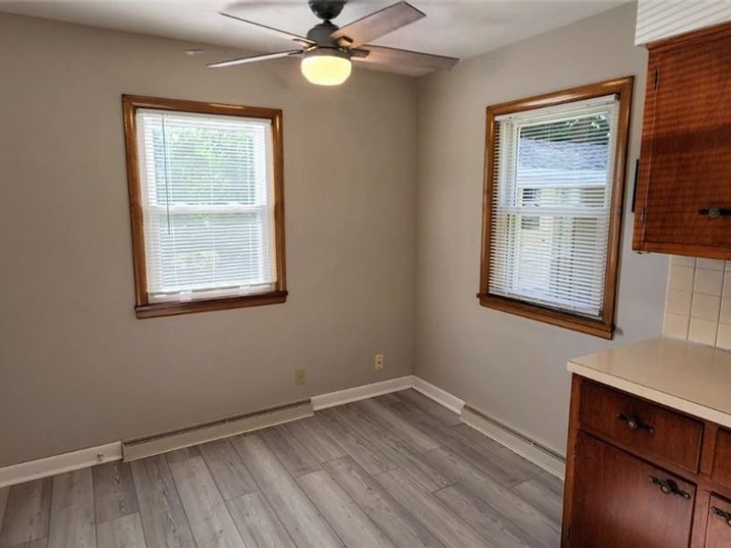 517 Evans Avenue, Akron, OH 44310 Photo 4