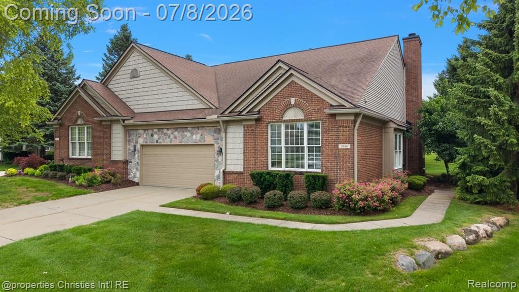 1946 Dunham Drive, Rochester, MI 48306 Main Photo