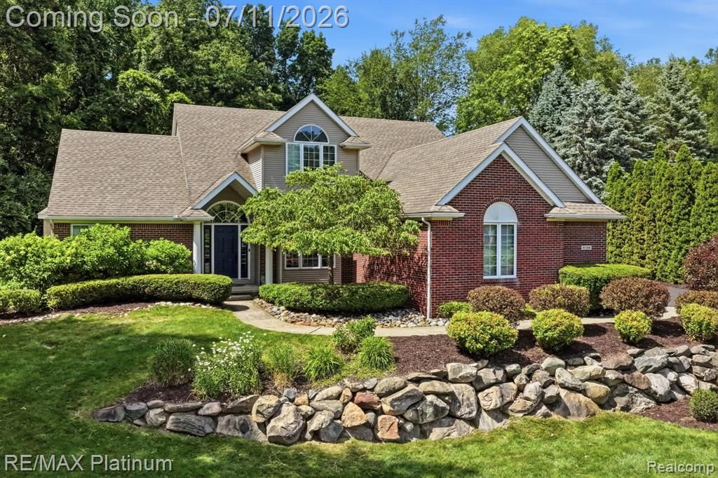 9159 Toddsway Drive, Brighton Township, MI 48114 Main Photo