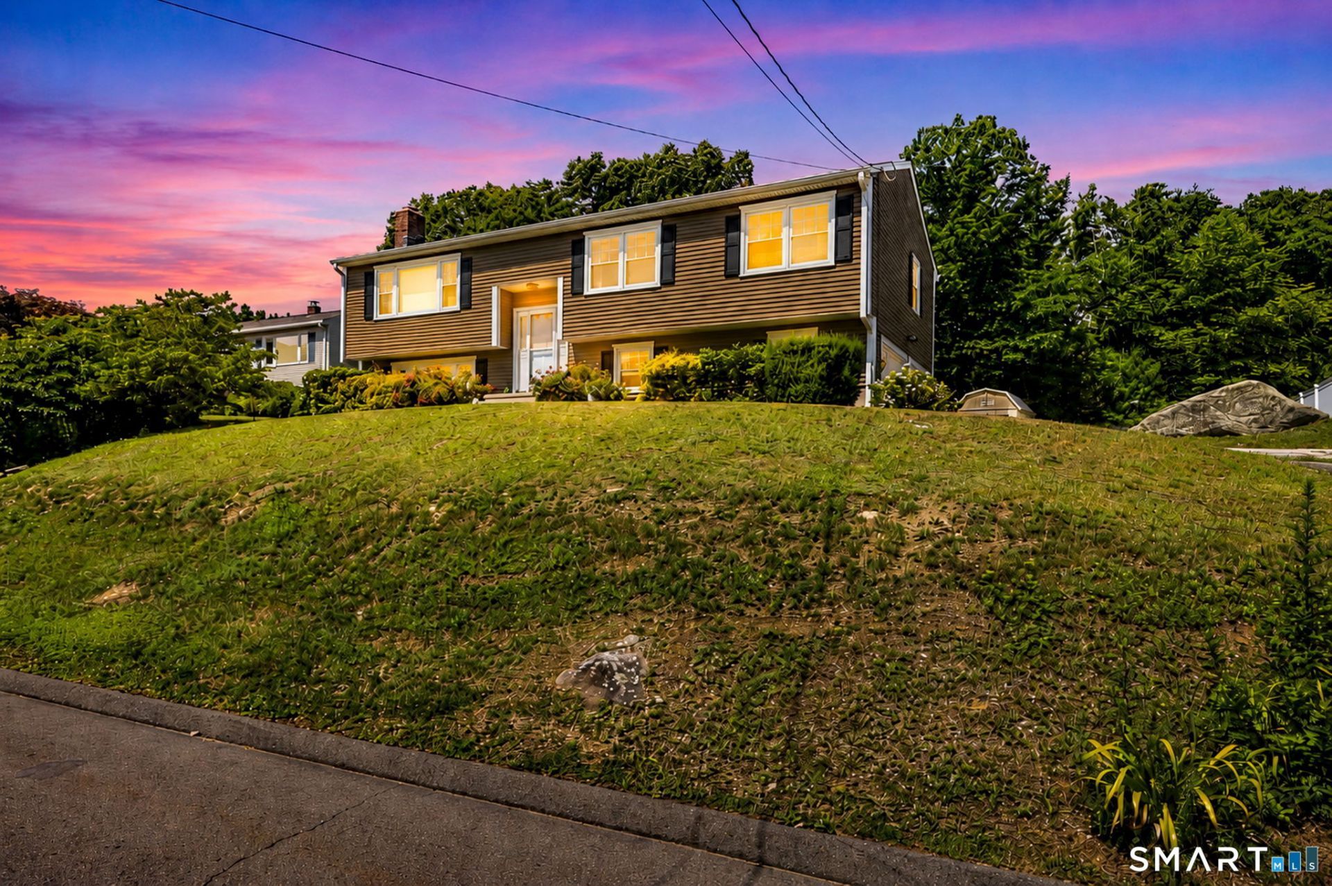 10 Hodio, Ansonia, CT 06401 Main Photo