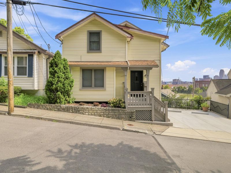 928 Spring Street, Covington, KY 41016 Photo 1