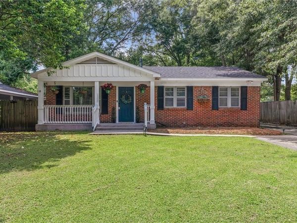 604 Barksdale Drive W, Mobile, AL 36606
