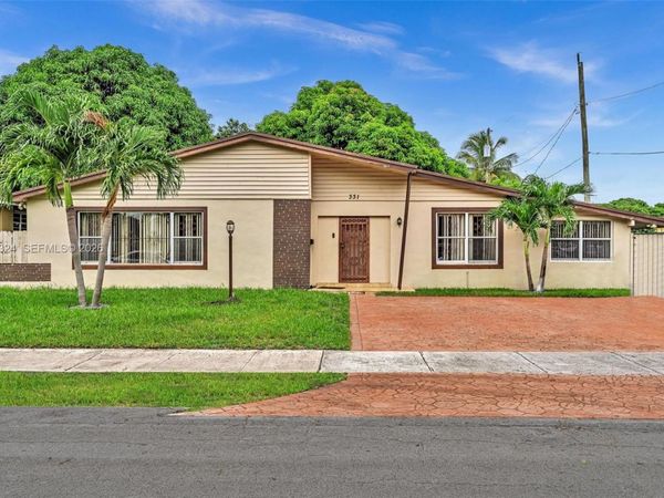 331 NE 176th St , North Miami Beach, FL 33162