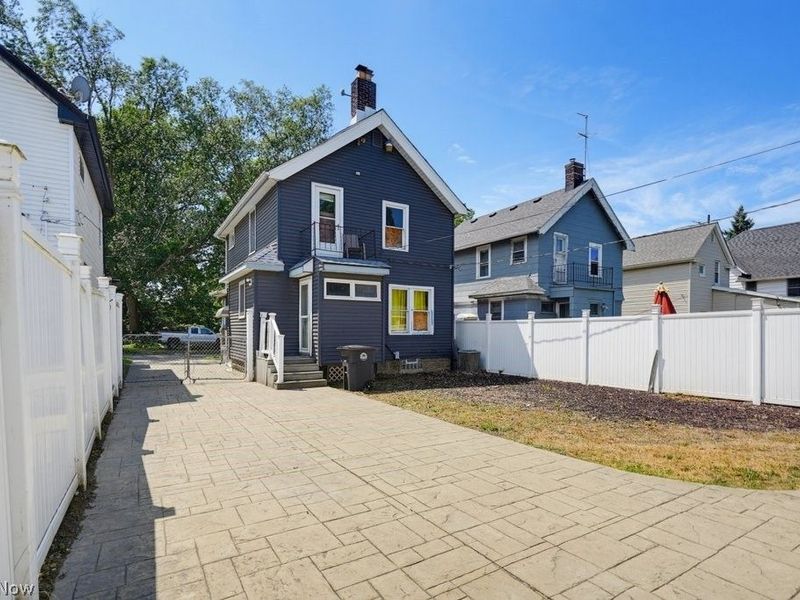 3937 W 23rd Street, Cleveland, OH 44109 Photo 4