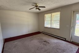 118 Foxie Lane photo 4