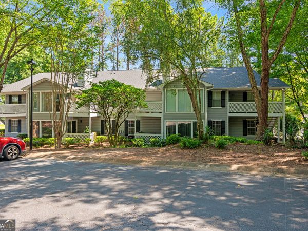 407 Natchez Trace, Sandy Springs, GA 30350