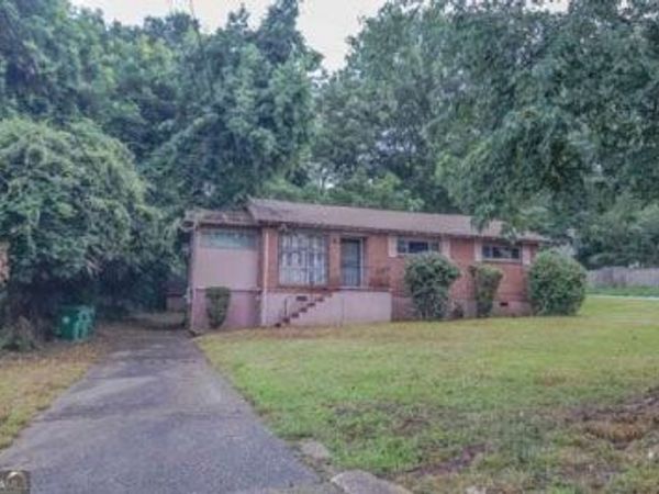 3302 Glenco Drive, Decatur, GA 30032