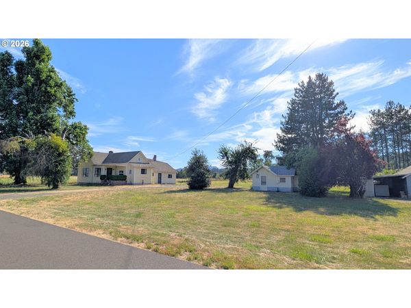 32153 GODDARD LN, Cottage Grove, OR 97424