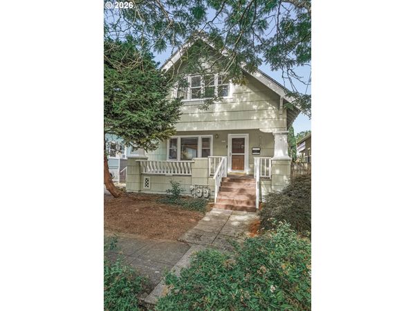 1911 SE 42ND AVE, Portland, OR 97215