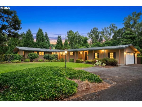 9324 NE LEVEE RD, Portland, OR 97211