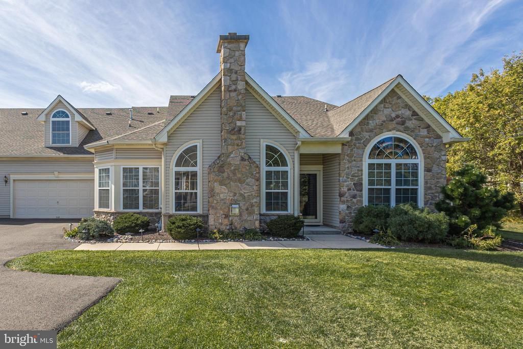29 SHADY BROOK DRIVE , LANGHORNE, PA 19047