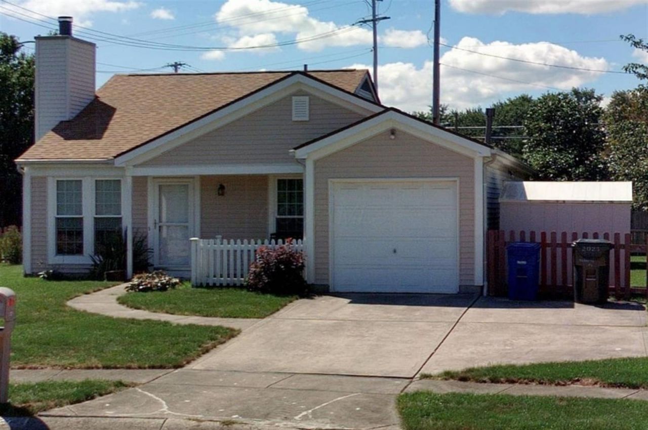 2021 Torreys Place , Powell, OH 43065 Main Photo