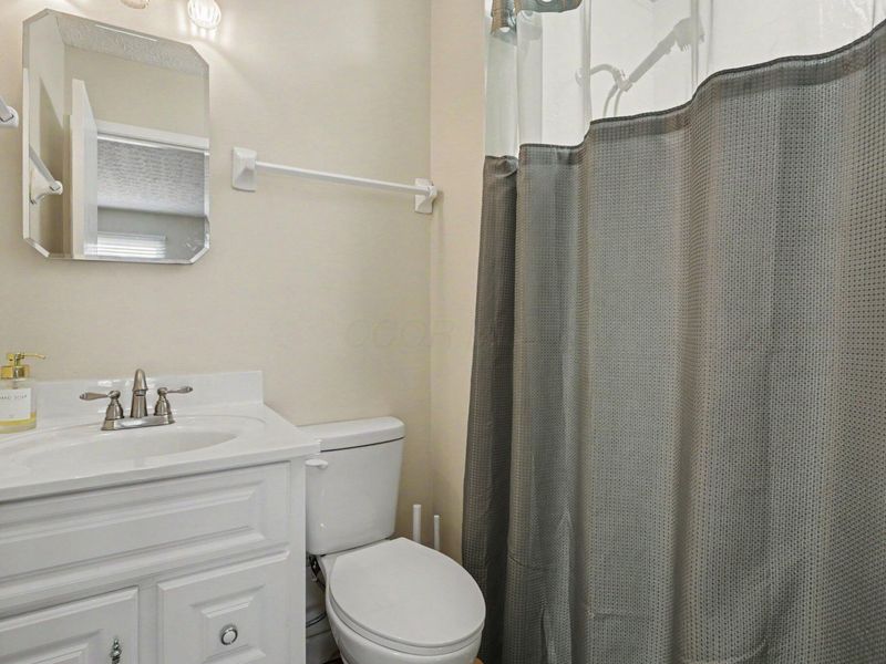 2021 Torreys Place, Powell, OH 43065 Photo 14
