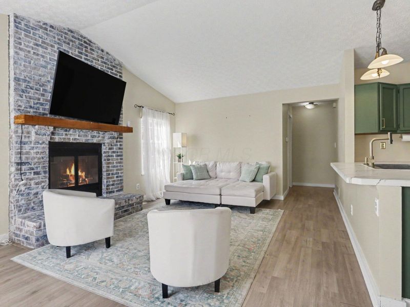 2021 Torreys Place, Powell, OH 43065 Photo 3