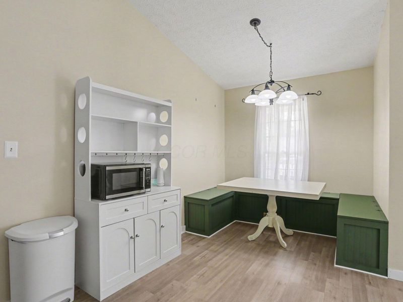 2021 Torreys Place, Powell, OH 43065 Photo 6