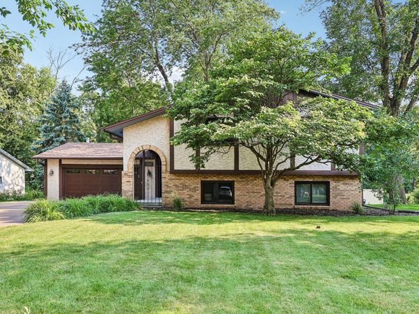 12501 63rd Avenue N, Maple Grove, MN 55369