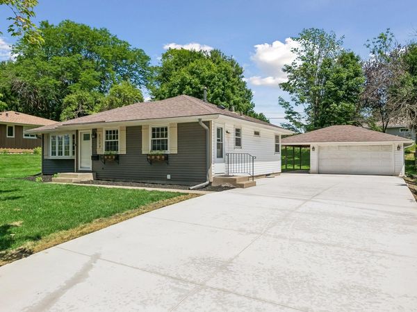 8209 Beard Road, Bloomington, MN 55431