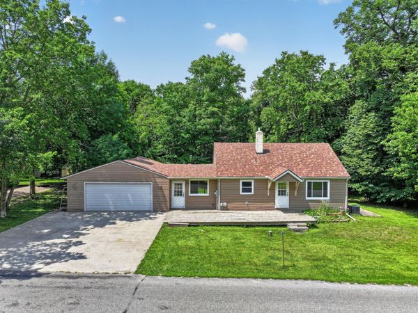 1405 S Darling Drive NW, Alexandria, MN 56308