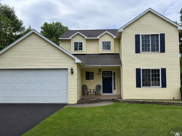 456 Morningside Drive, Waterford Twp, MI 48327