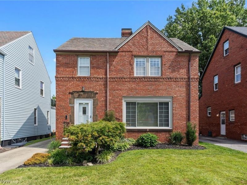 3953 Bushnell Road, University Heights, OH 44118 Photo 1