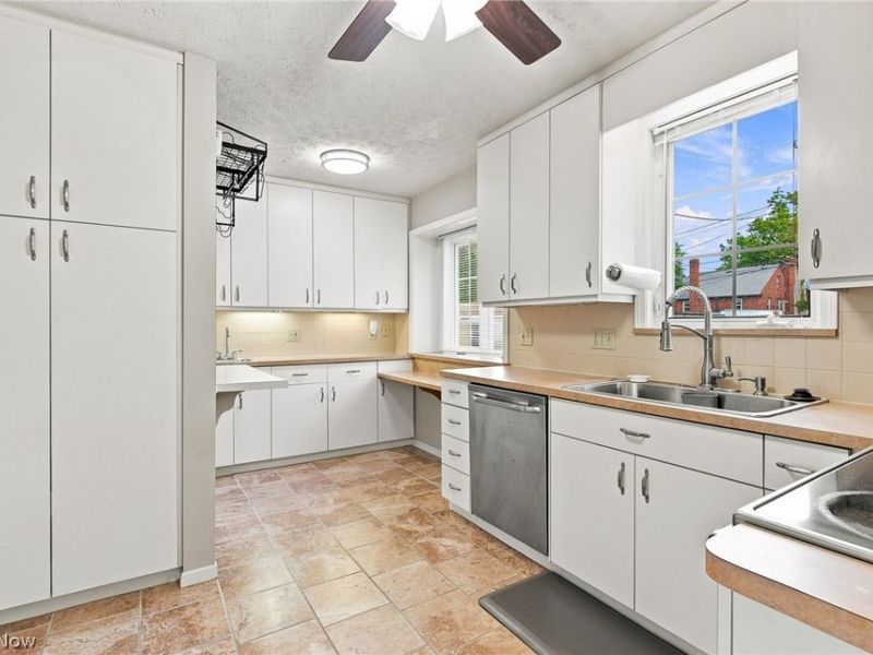 3953 Bushnell Road, University Heights, OH 44118 Photo 12