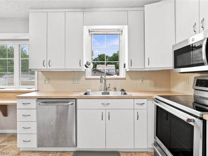 3953 Bushnell Road, University Heights, OH 44118 Photo 14