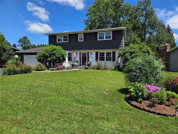 4853 CAREY DRIVE, Manlius, NY 13104