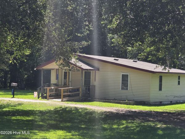 2612 Lowe Road, Lumberton, NC 28360