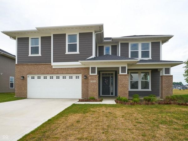 8255 Carnegie Lane , Zionsville, IN 46077
