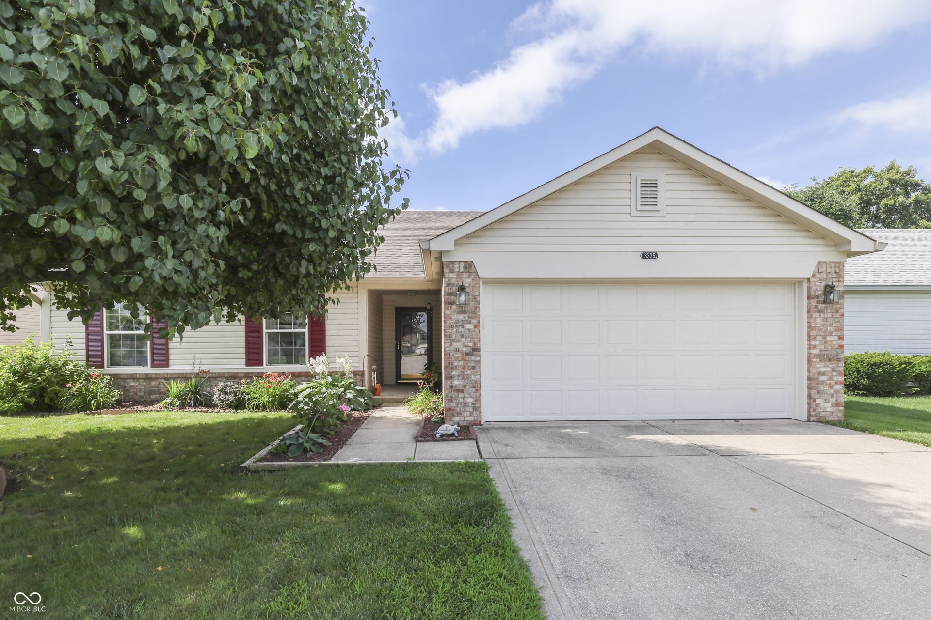 3335 Mechanicsburg Drive, Indianapolis, IN 46227 Main Photo