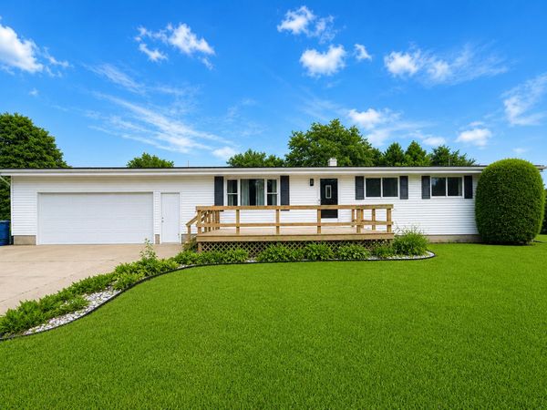 3 Chapel Court , Andover, IL 61233