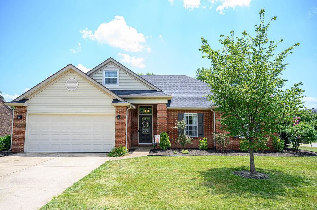 2204 Bent Grass Pointe, Owensboro, KY 42303 Main Photo