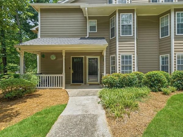 2166 N Forest Trail, Dunwoody, GA 30338
