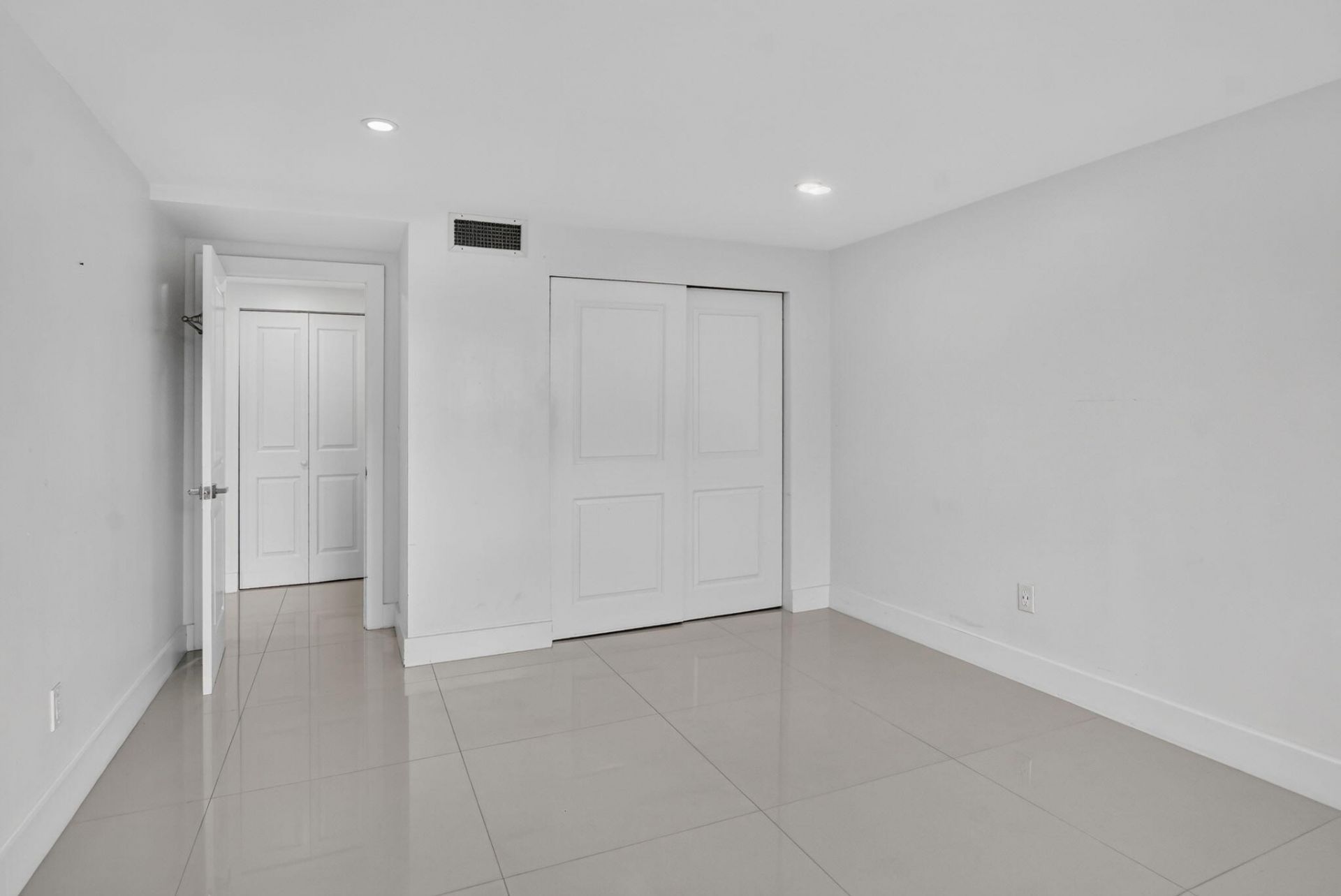 10110 Boca Entrada Boulevard, Unit 305, Boca Raton, FL 33428 Photo