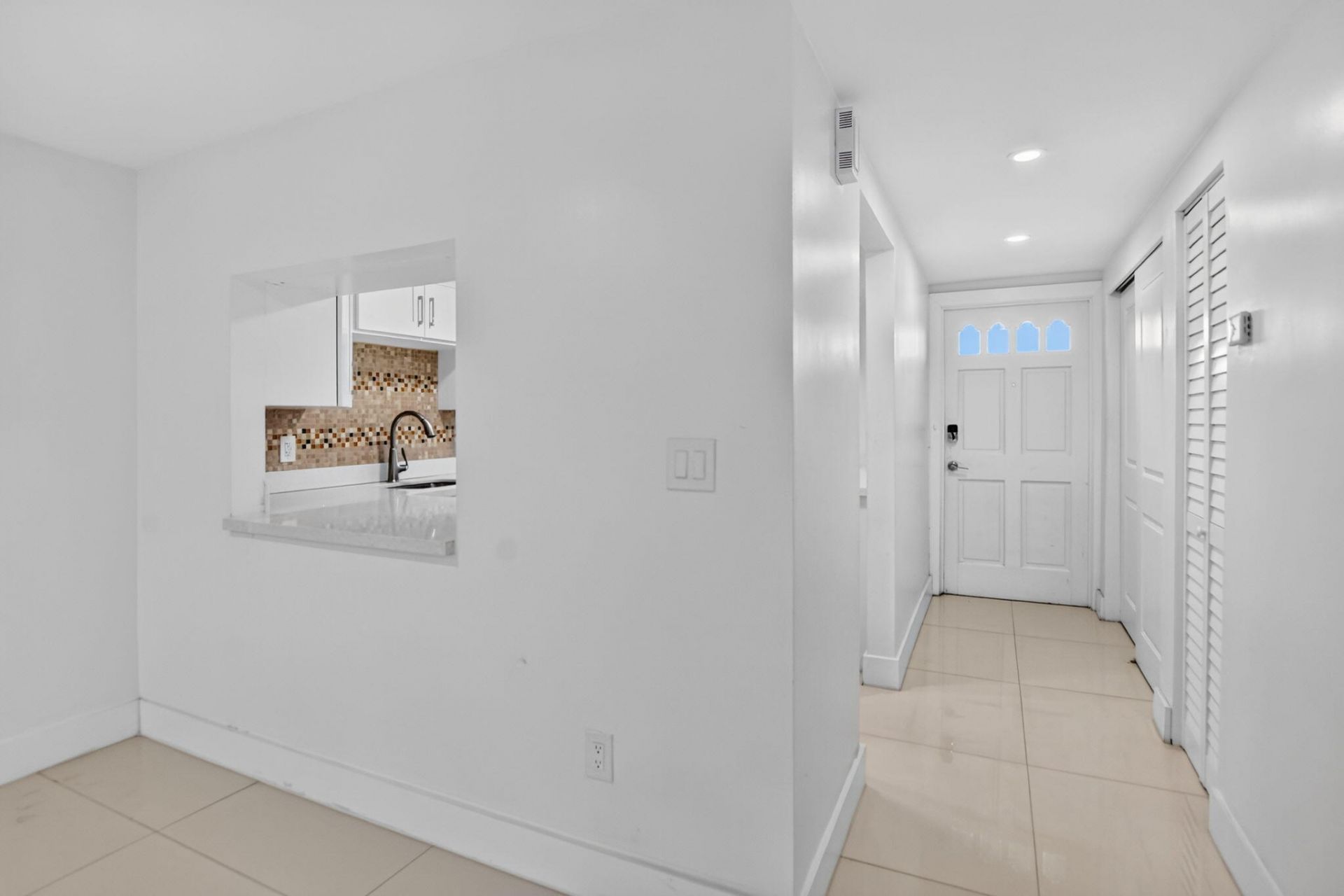 10110 Boca Entrada Boulevard, Unit 305, Boca Raton, FL 33428 Photo